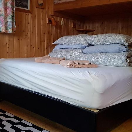 Cozy Cabin In The Woods Селфосс Экстерьер фото